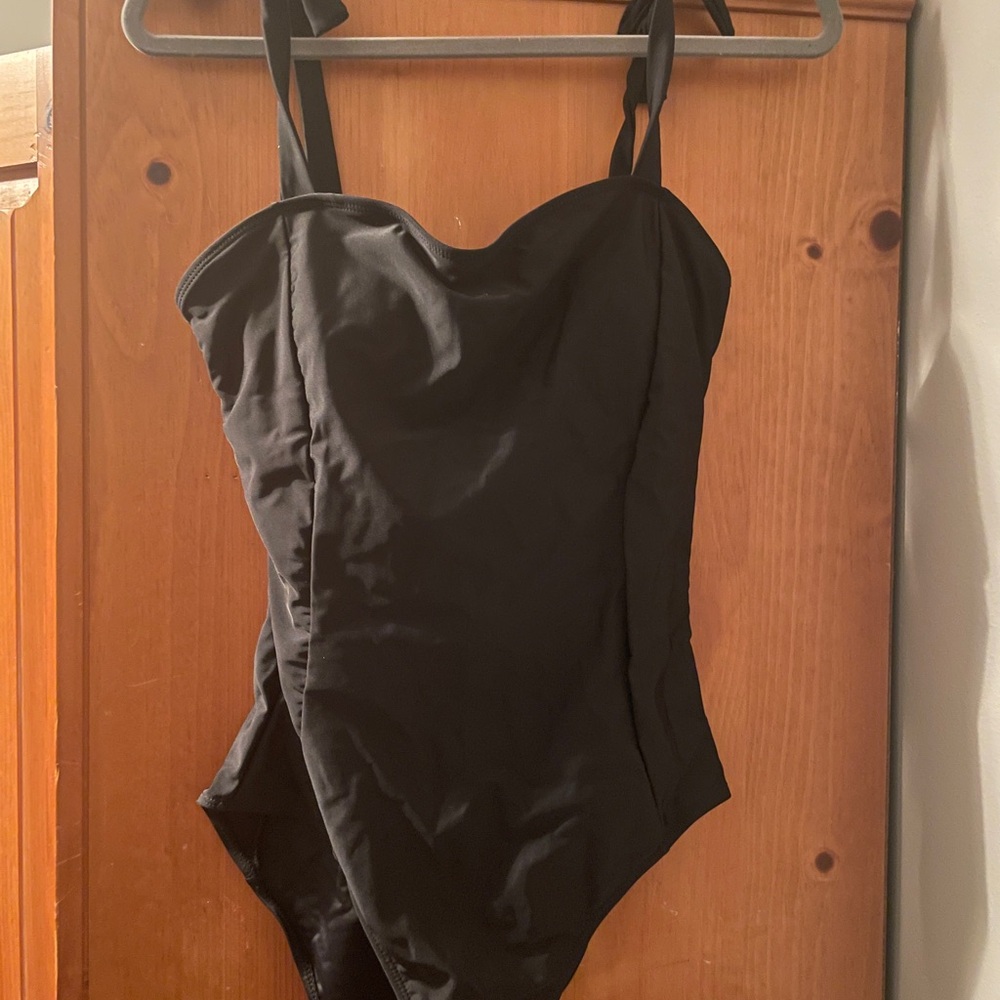 SHEIN Black Classic One Piece Swimsuit